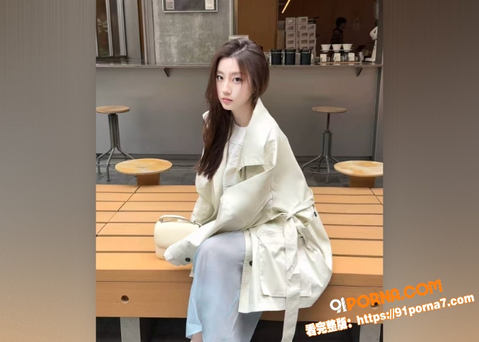 极品素颜冷白皮女大学生小...（5）