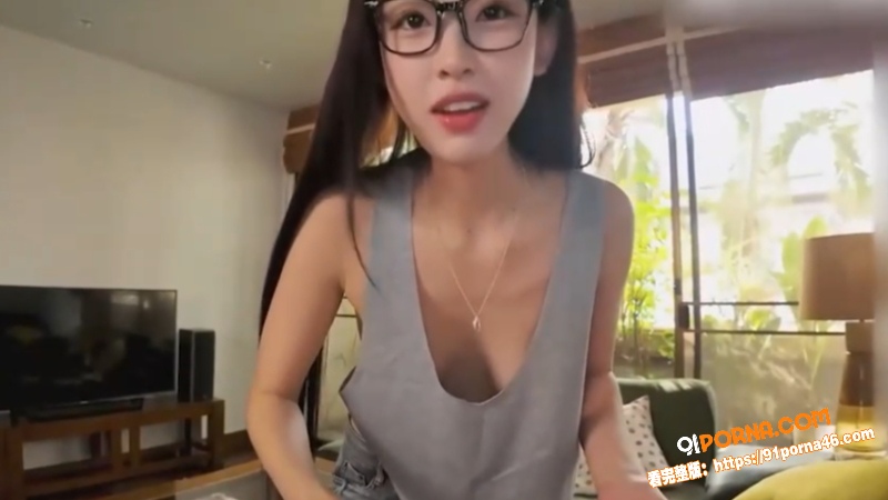 学长被极品姐妹花轮番勾引...（3）