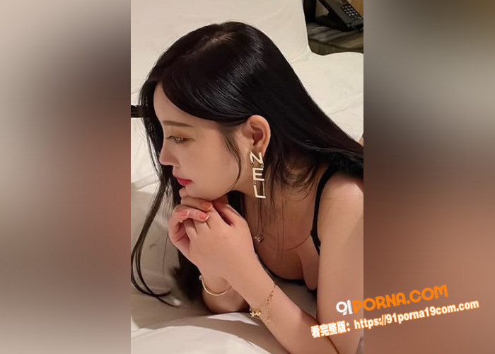 极品御姐模特杨晨晨车震性...（3）