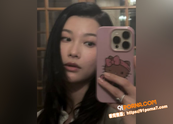 高颜值巨乳美女与男友出租...（1）