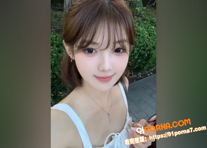高颜值台湾女优李娜娜日常...（1）