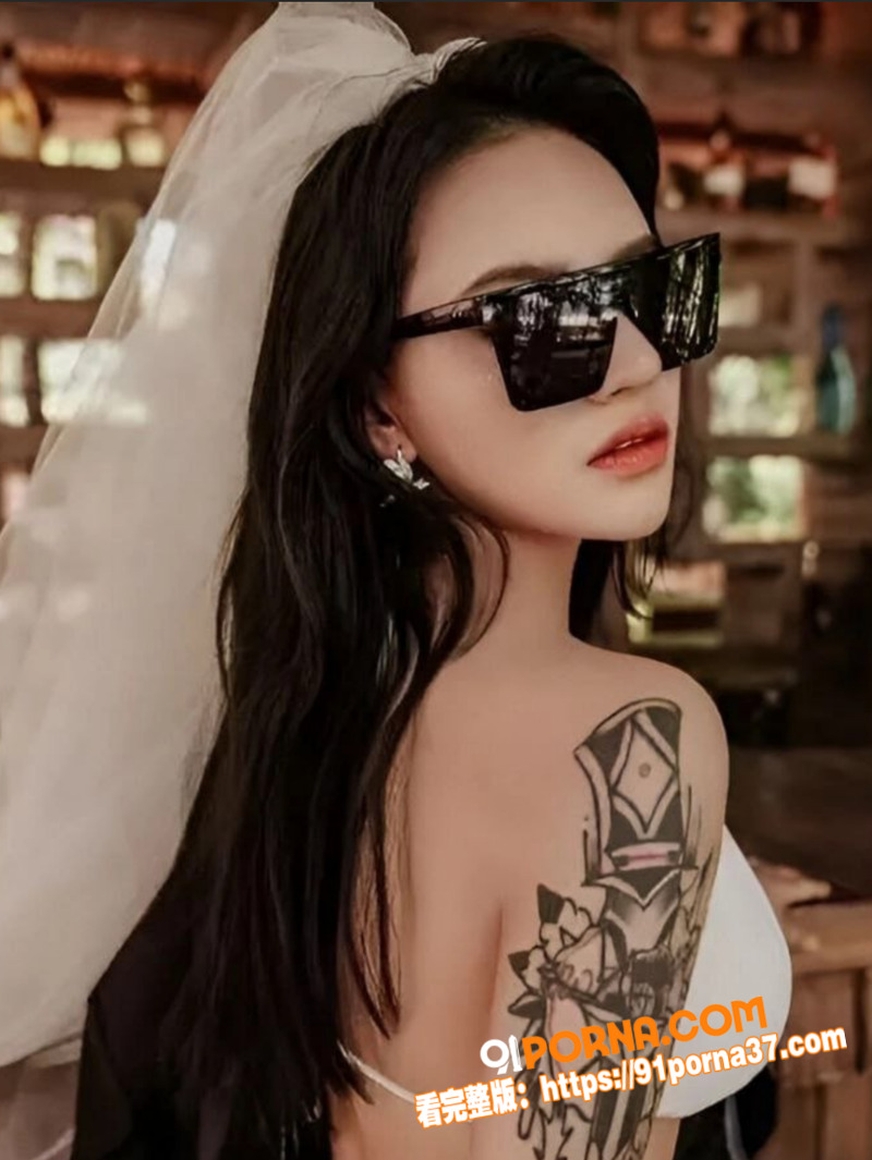 大连高颜值美女模特 许星...（3）