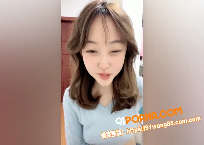 18岁女在校女大学生兼职...（1）