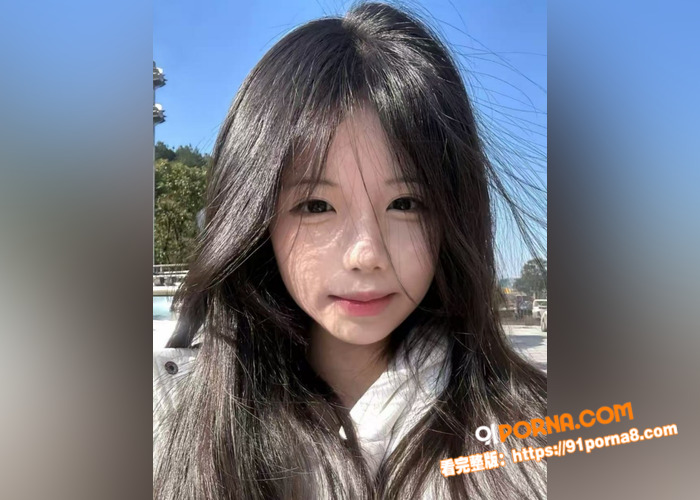 高颜值清纯学生妹被校外男...（2）