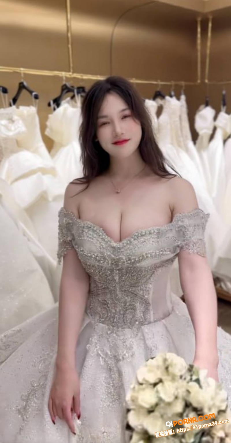 抖音百万粉丝女神可可西情...（2）