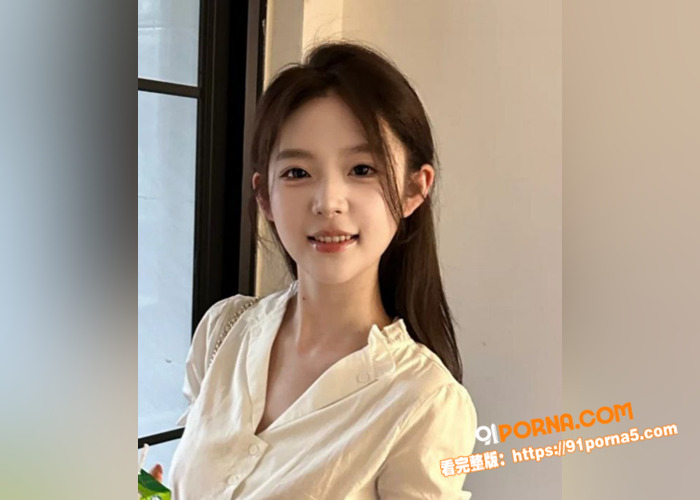 极品白虎萝莉少女 完美纤...（3）