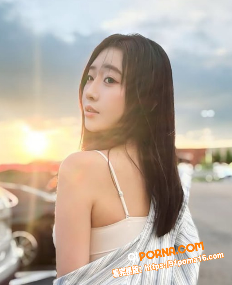 爆乳网黄博主 玲奈len...（3）