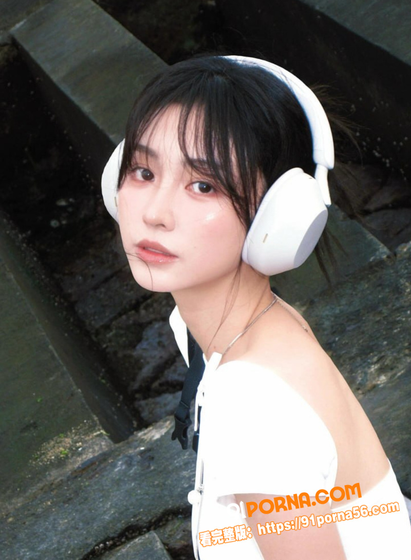 山东淄博女留学生 李欣韦...（1）