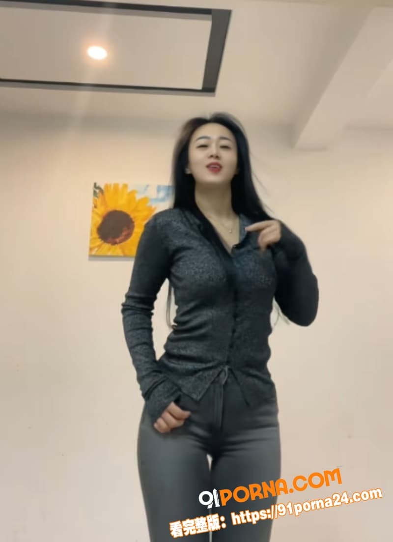 叔嫂乱伦 丰满熟女嫂子主...（4）