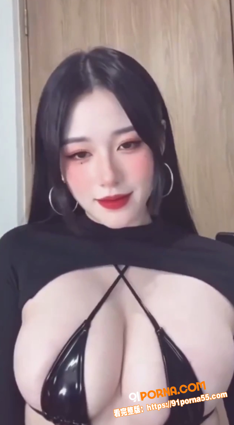 推特极品巨乳网红 王雨瑾...（4）