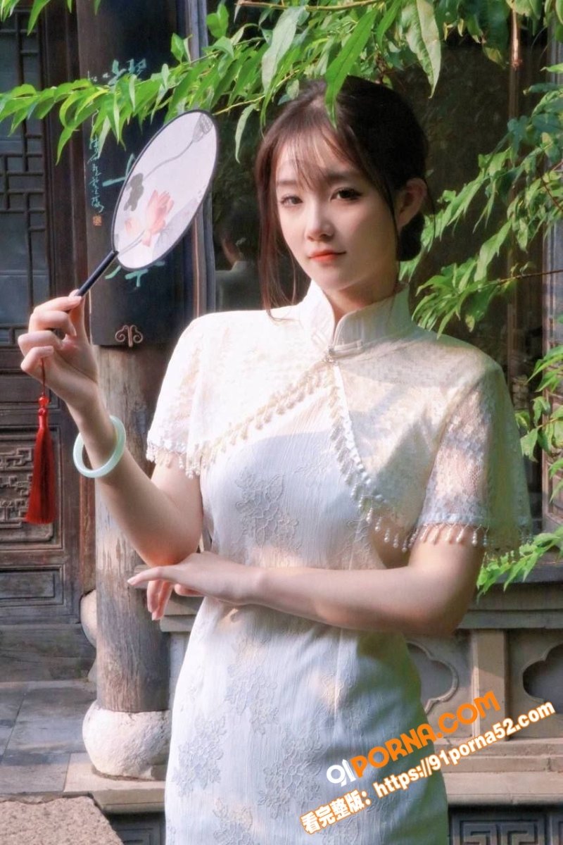杭州极品尤物吴雨萌做爱视...（1）