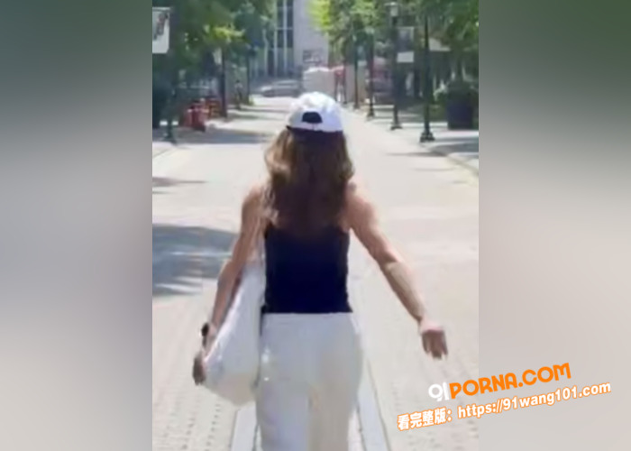 高颜值少妇 皮肤白嫩 金...（3）