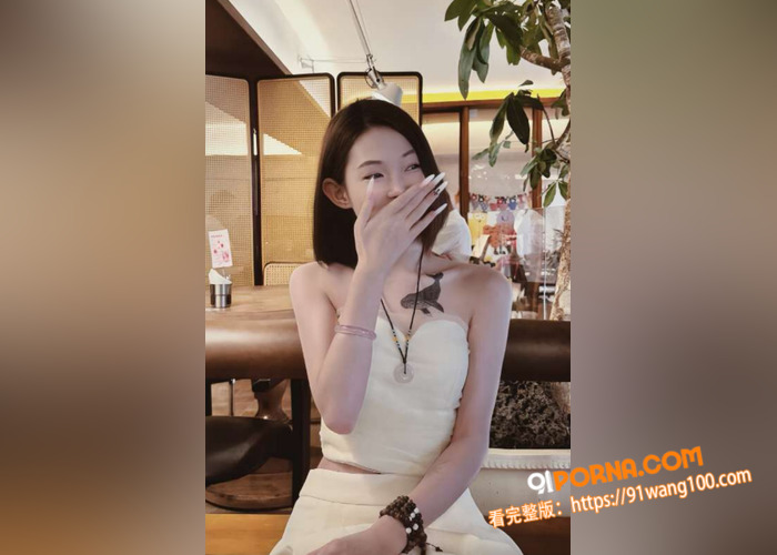 极品少妇口交合集 舌头在...（1）