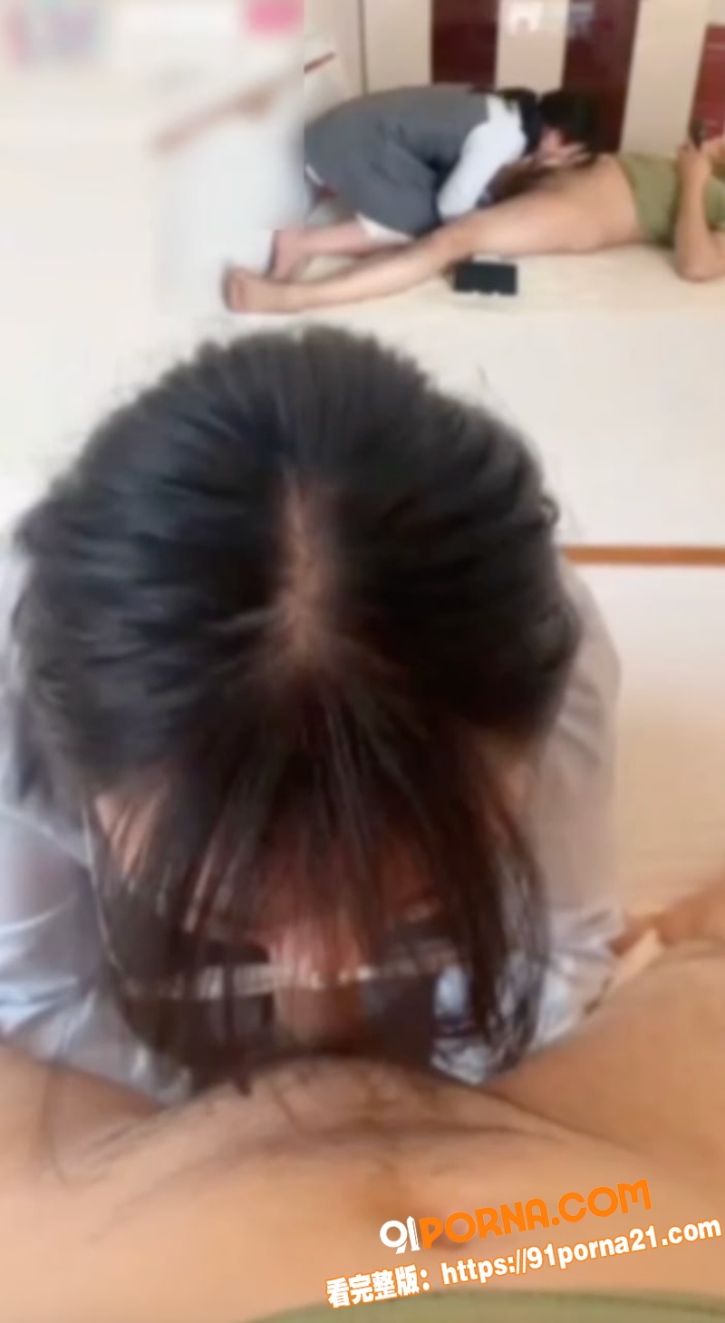 眼镜骚妹口交后入多机位录...（4）