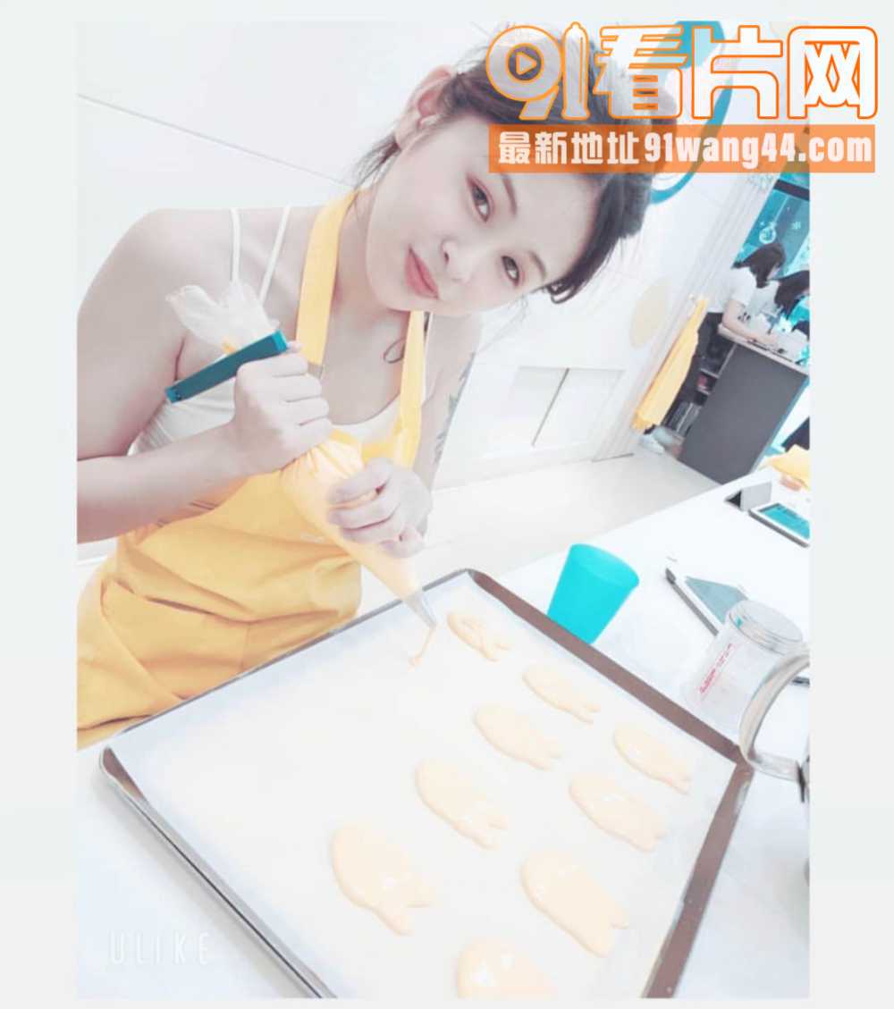 职业技术学院纹身小妹：叛...（1）