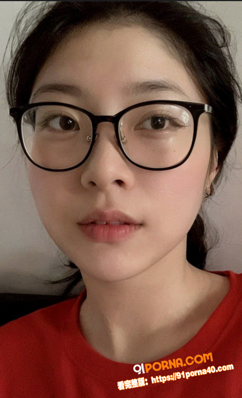 抖音反差眼镜少妇 秦嘉倪...（3）