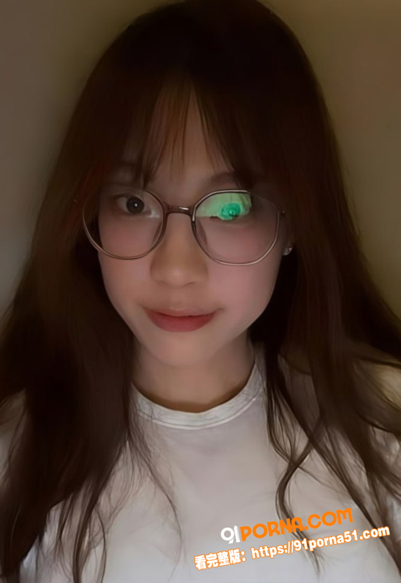 广州反差母狗 王瑶 私密...（2）