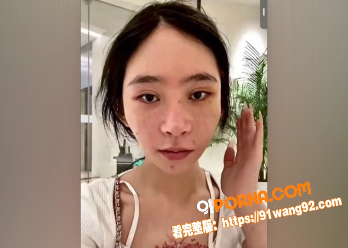 抖音百万擦边主播 哎呀一...（1）