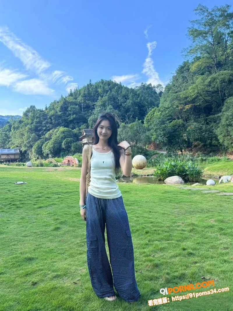 真实父女乱伦 妈妈不堪重...（1）