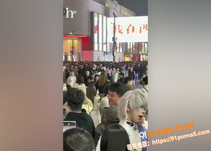 杭州湖滨银泰in77 万...（8）