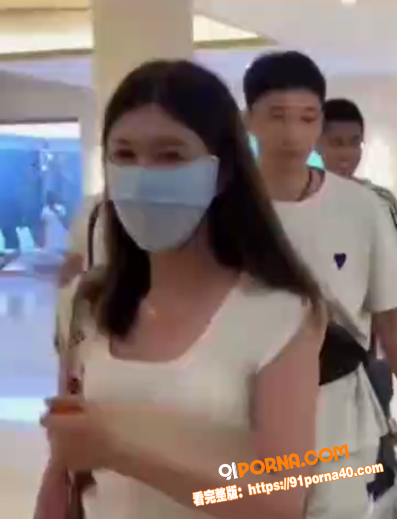 快手女网红 小师妹 被前...（1）