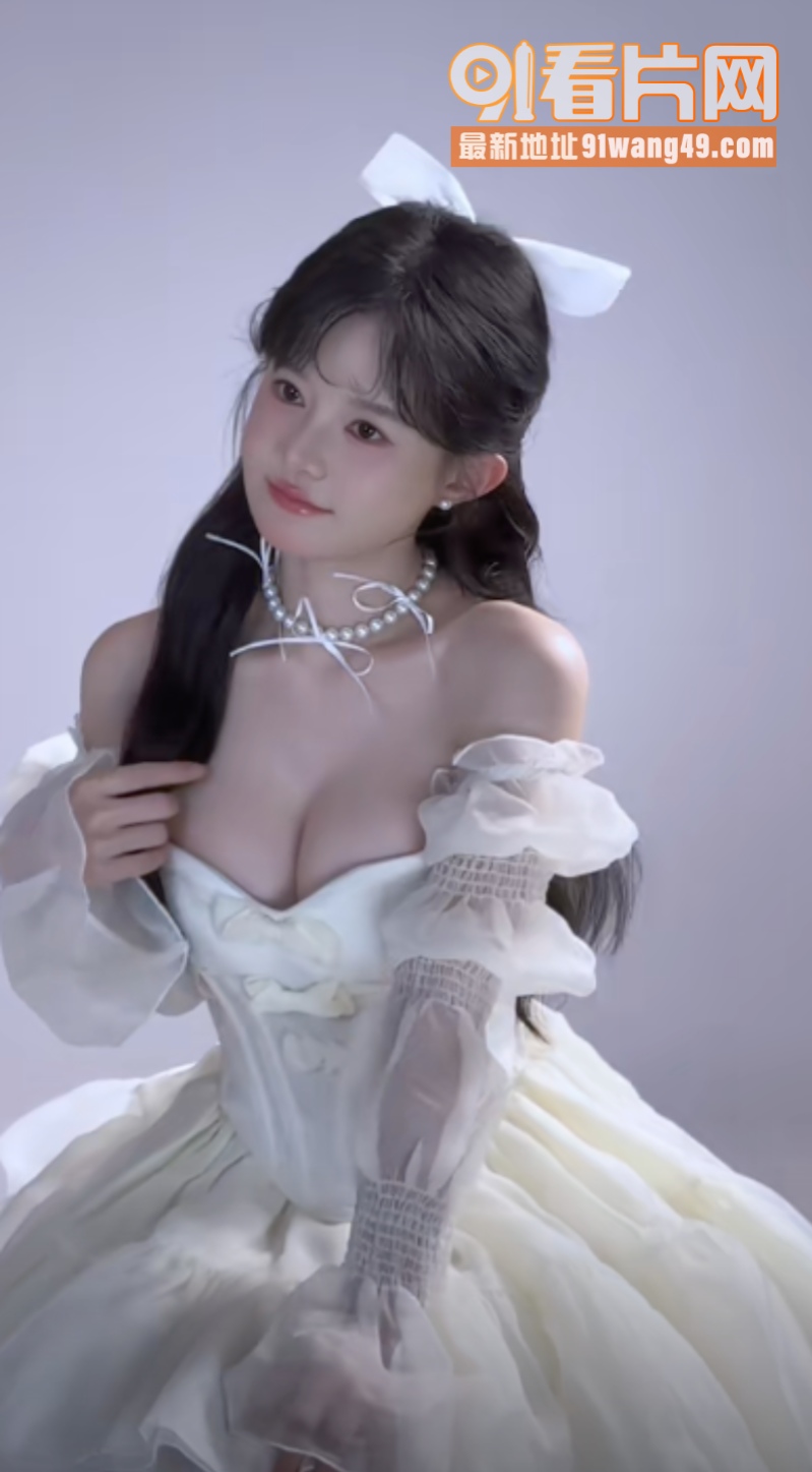 抖音女网红 江小帆帆 在...（1）
