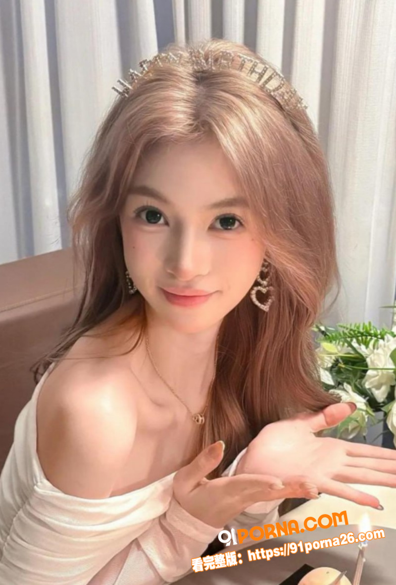 小红书高颜值美妆网红 小...（1）
