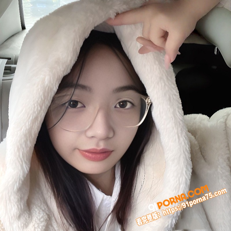 广西02年眼镜妹 梁桦 ...（4）