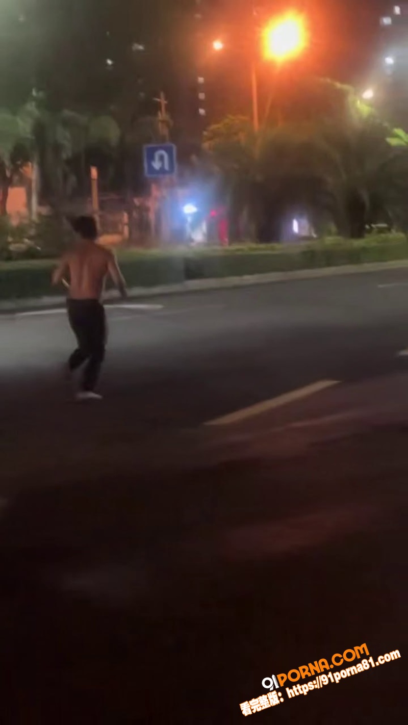 海口龙华区南海大道惊险一...（4）